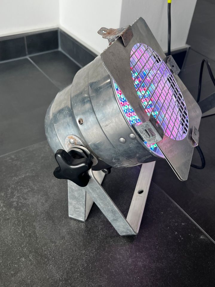 2x Stairville Par 56 LED/ Floorspot / RGB- Farbmischung/ KOMPLETT in Kaiserslautern