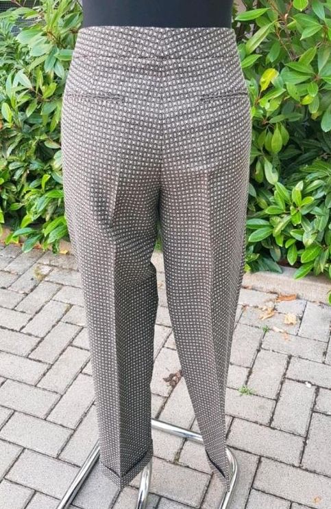 Etro damen Jacquard-Hose gr.40 grau neu,NP-475€ in Frankfurt am Main