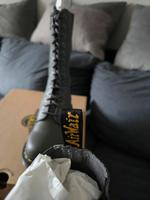 Dr. Martens 18 Loch mit Reißverschluss innen Berlin - Spandau Vorschau