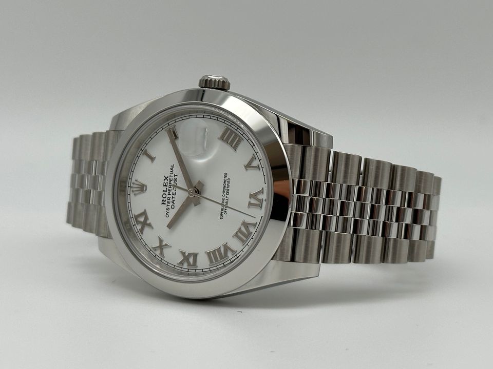 Rolex Datejust 41 Ref. 126300 weiß römisch 2023 NEU in Düsseldorf