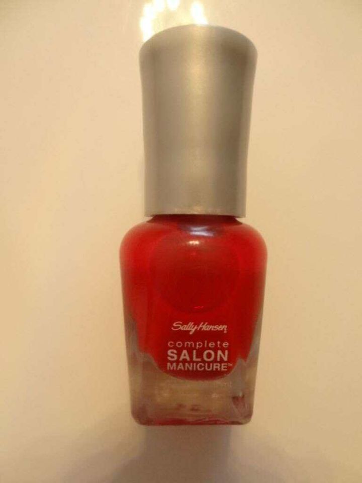 Sally Hansen Nagellack  570 Right Said Red 5ml *NEU* in Ober-Ramstadt