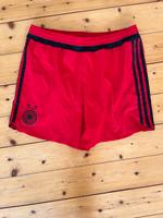 Adidas Deutschland Shorts Damen rot Gr. M Hannover - Mitte Vorschau