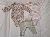 Set von carter's Gr. 62,  2 x Body, 1 Leggings Nordrhein-Westfalen - Langenberg Vorschau