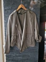 Jacke Größe 38 khaki-grün Größe 38 neu Rheinland-Pfalz - Bruchmühlbach-Miesau Vorschau