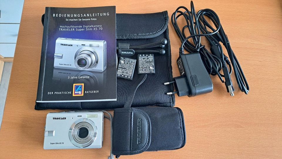 Digitalkamera Traveller Super Slim XS 70 in Frankfurt am Main