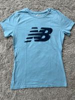 New Balance NB hellblau blau Shirt T-Shirt Sport Gr.S/M Neuhausen-Nymphenburg - Neuhausen Vorschau