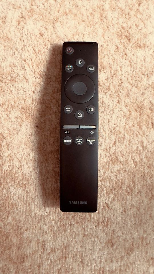 Samsung Smart TV 49“ mit Displayschaden QE49Q60 in Theißen