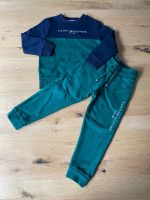 Tommy Hilfiger Set, Jogginganzug, Sweatshirt, Jogginghose, Gr. 98 Nordrhein-Westfalen - Ratingen Vorschau