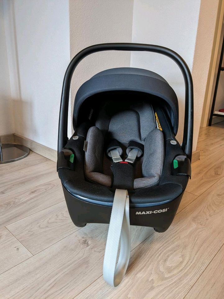 Maxi-Cosi Pebble 360 Babyschale in Lünen