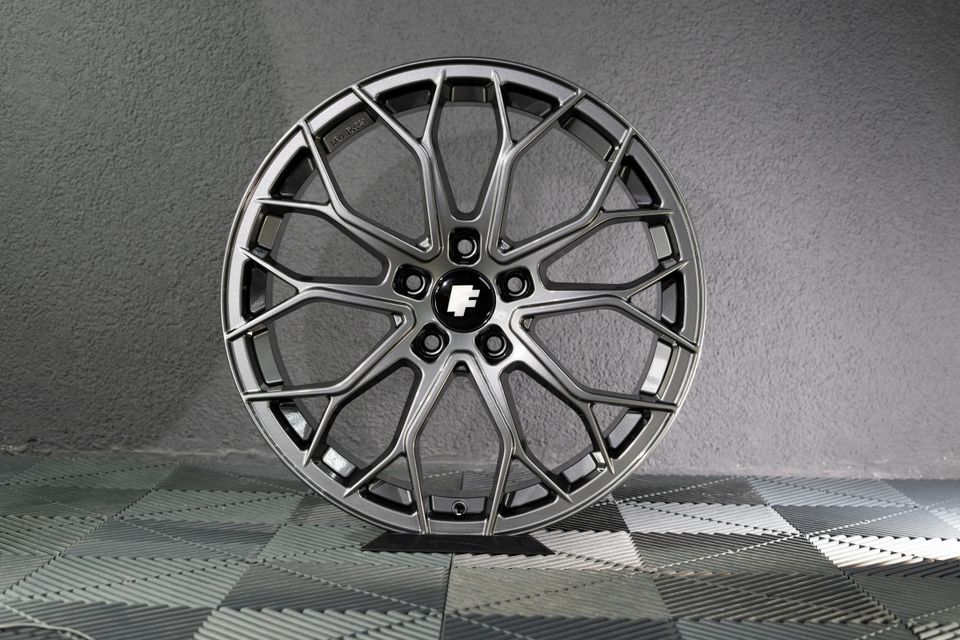 FF Wheels FF01 19 Zoll Sommerräder für Mercedes A B C CLA CLK SLK SLC Klasse W176 W246 W203 W204 S204 C117 W117 X117 W208 W209 R170 R171 R172 Felgen Reifen Räder schwarz Sommerreifen AMG Kompletträder in Neckarsulm