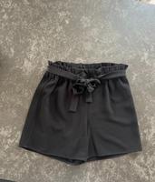 ONLY Regular Shorts, schwarz, Gr 36 Bayern - Ingolstadt Vorschau