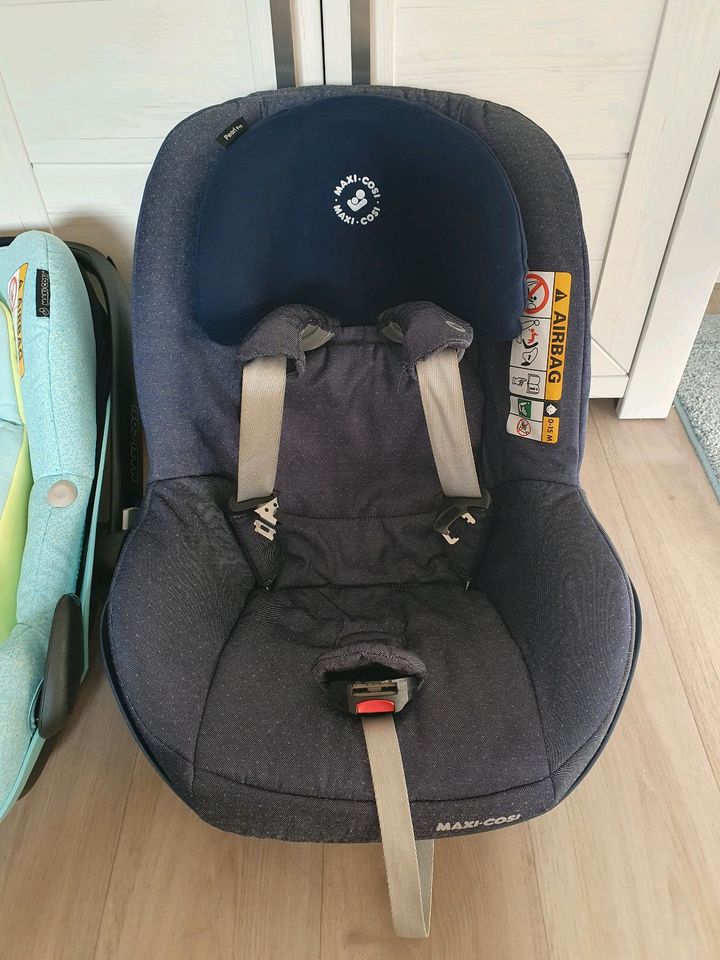 Maxi Cosi Pebble Plus & Pearl Pro i-size & isofix 2way Station in Dresden
