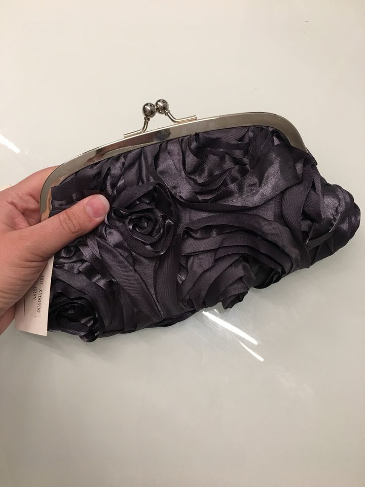 Balltasche lila Clutch in Bad Füssing