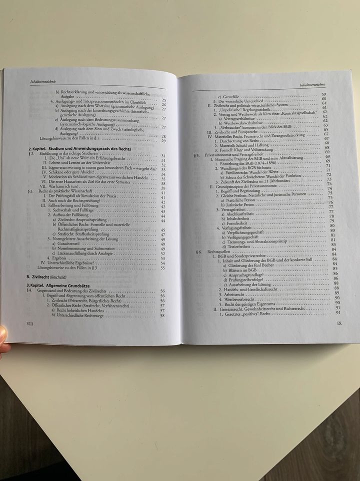 Einführung in die Rechtswissenschaften, 3. Auflage 2019 in Sankt Augustin