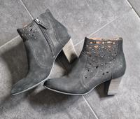 Tamaris Stiefelette 39 in schwarz mit Applikationen ohne Futter Niedersachsen - Bassum Vorschau