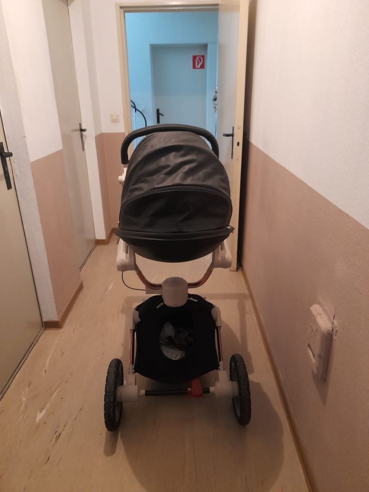 Kinderwagen Hot Mom in Köln