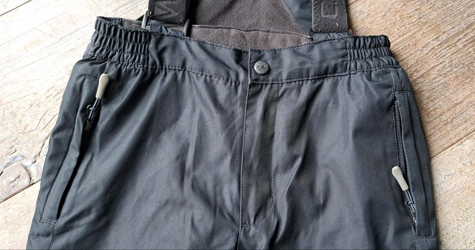 CMP Skihose Schneehose Gr. 116 schwarz Thermohose in Göppingen