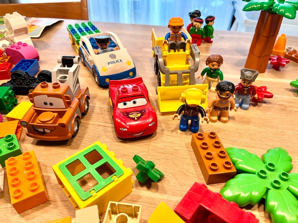 Lego Duplo, Tiers, Cars, Police, Steine, Bagger, Menschen, Dino in Mainz