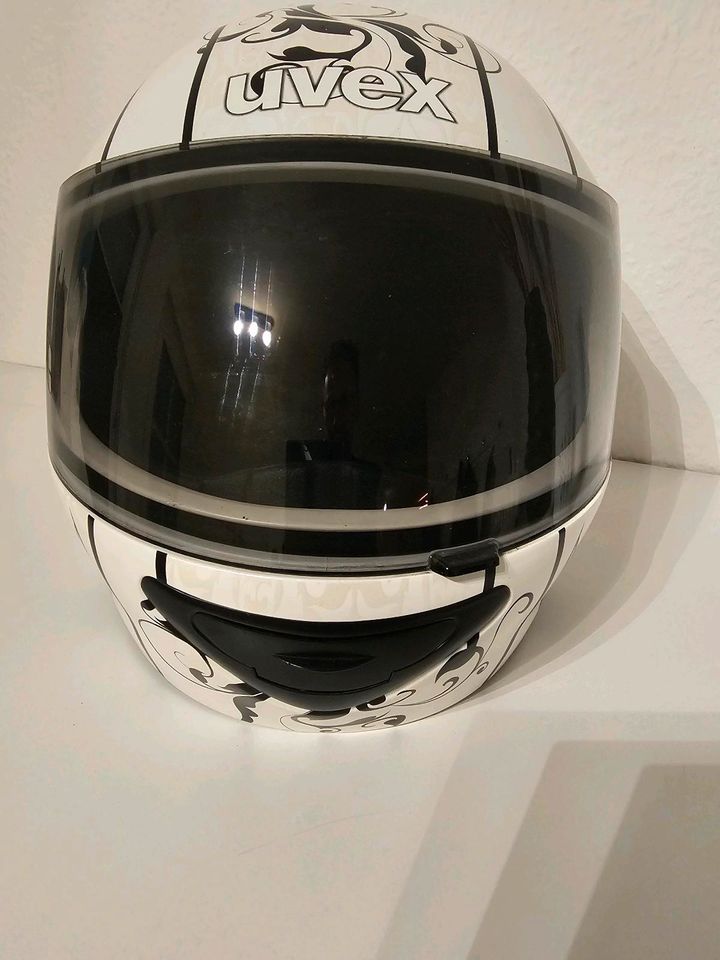 Motorradhelm uvex weiß in Krefeld