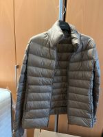 Uniqlo Daunenjacke taupe Gr M Wandsbek - Hamburg Wellingsbüttel Vorschau