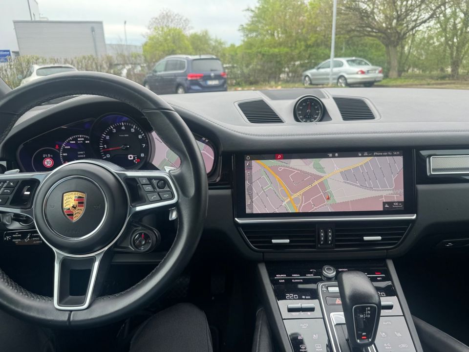 Porsche Cayenne 22 ZOLL/CAPRISTO/SPORT CHRONO/MATRIX LED in Wörth am Rhein