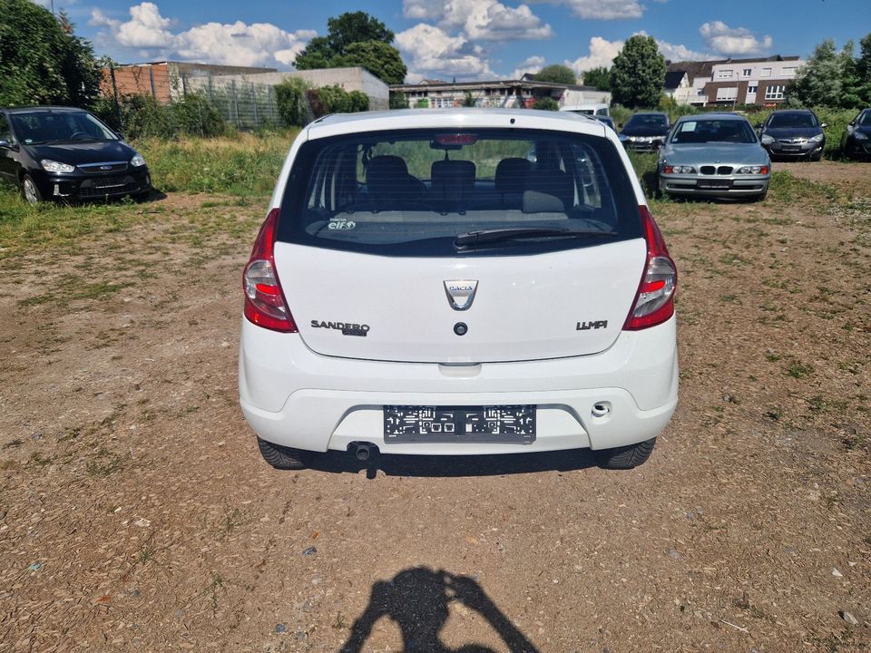 Dacia Sandero Basis in Paderborn