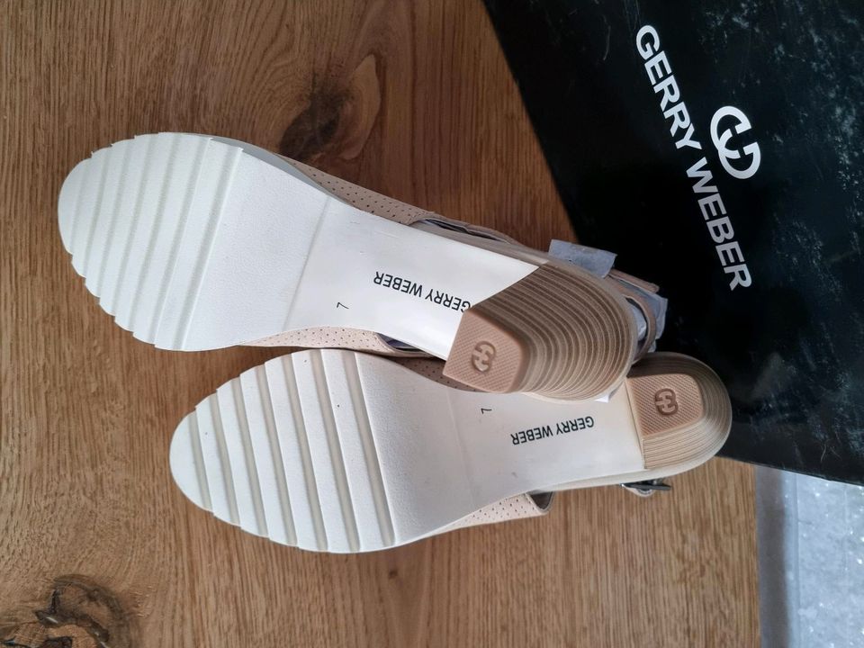 Gerry Weber Pumps Katharina beige creme Sling Pumps Gr.7 40 Neu in Bad Liebenzell