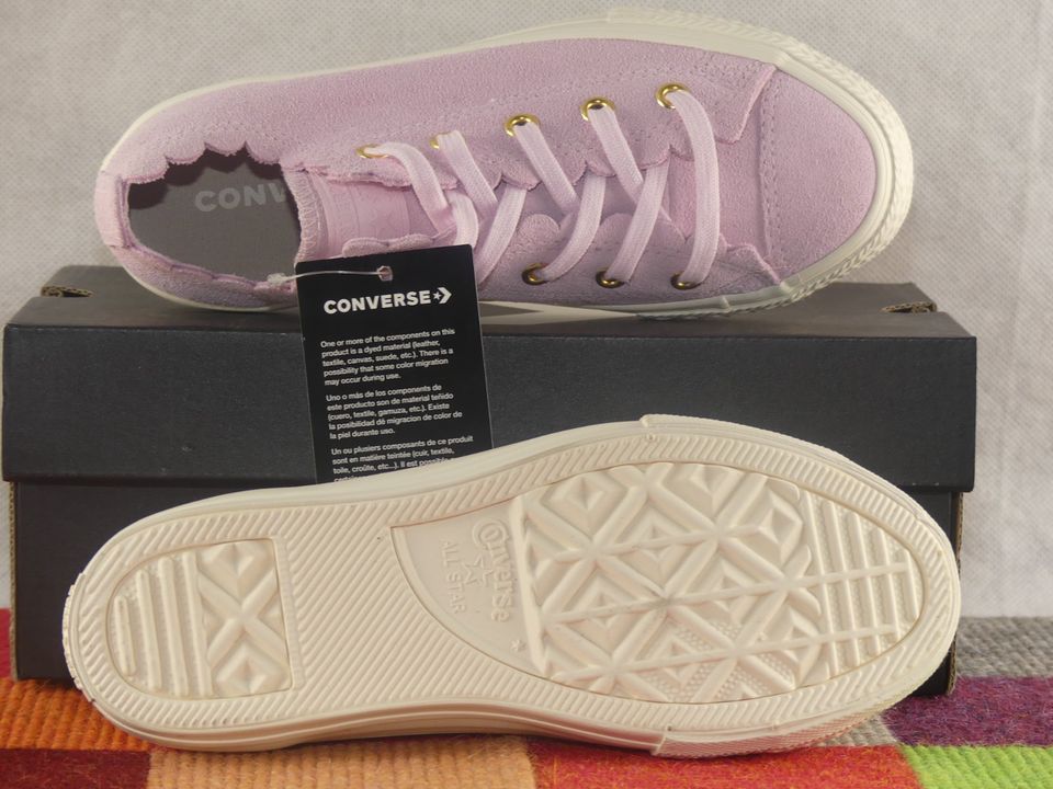 Restposten Converse Kinder Mädchen Sneakers, Neu, Größe 33- 34 in Wuppertal