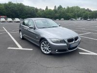 BMW E90 318i Facelift 11/2011, Scheckheftgepflegt Bayern - Würzburg Vorschau