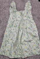 H&M Kleid Blumen floral grün Flügelärmel Gr 116 Hannover - Südstadt-Bult Vorschau