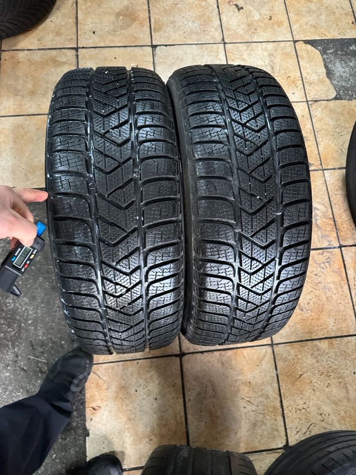 215/60R/16 99H Pirelli Sottozero 3 Winterreifen in Aschaffenburg