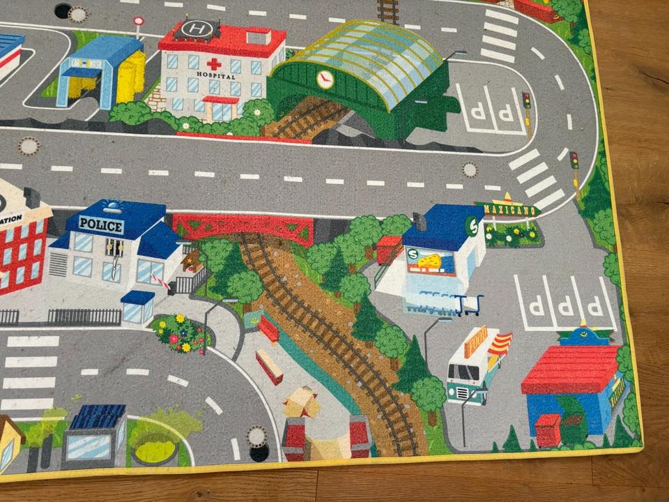 SPIELETEPPICH SPIELTEPPICH AUTOTEPPICH TEPPICH SPIELZEUG AUTOS in Schwelm