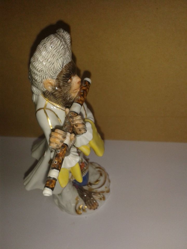 Original Meissen Figur Affe aus Affenkapelle Querflötist 14 cm in München