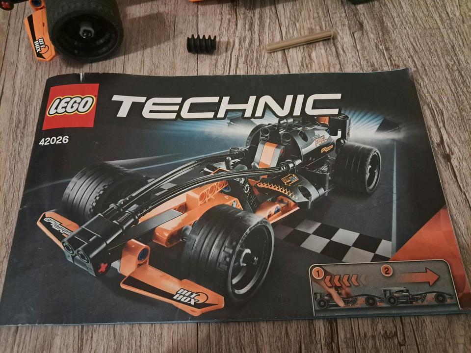 Lego Technic Set 42026 Rennwagen Formel 1 Sammlung Aufziehwagen in Bad Karlshafen