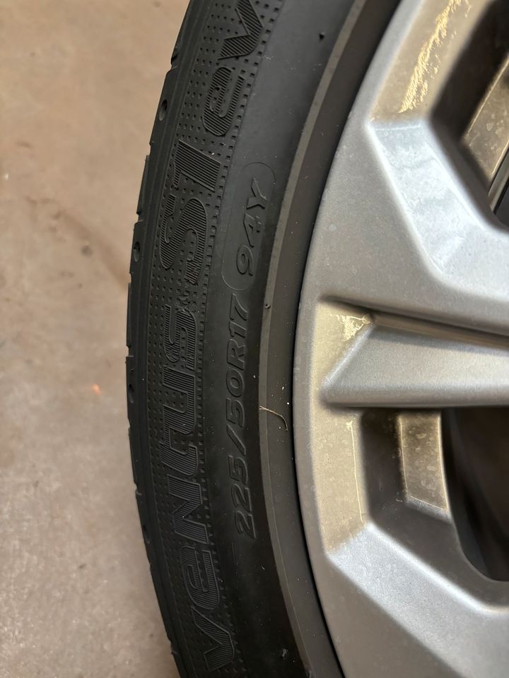 Sommerreifen Hankook R17 in Eslohe