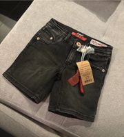 2x Vingino Mädchen Jeansshorts 116 Sachsen-Anhalt - Oschersleben (Bode) Vorschau