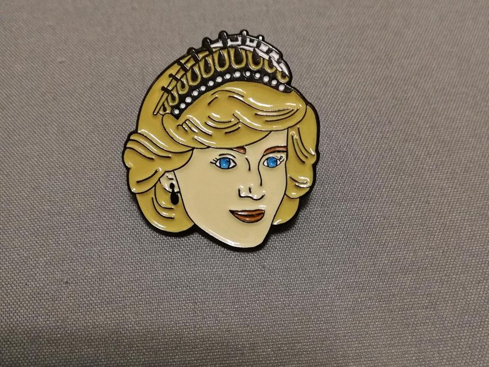 Lady Di, pin, Lady Diana, in Saarbrücken