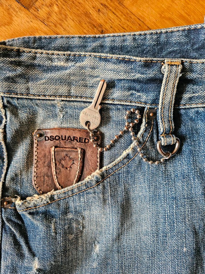 Dsquared Jeans Größe 48 in Wiesbaden