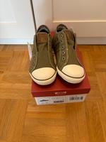 Mustang Sneaker Slip on Turnschuhe Größe 36 - Neu Bayern - Markt Schwaben Vorschau