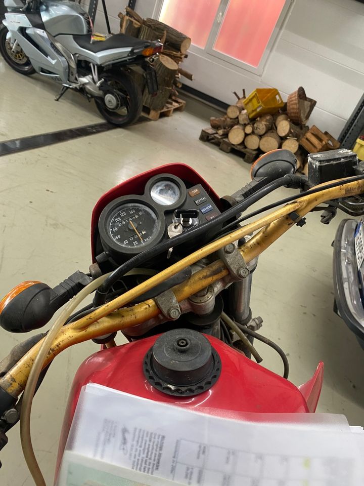 Suzuki TS 250X SJ11D Verkleidung Motor Gabel Benzintank Rahmen in Hannover