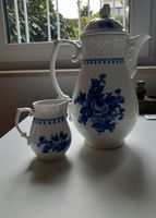 Arzberg Kaffe/Teekanne mit Milchkännchen Cobalt blaue rosen Hessen - Friedrichsdorf Vorschau