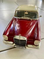 Modellauto Mercedes 300 SE 1:18 Revell Sammlerstück Baden-Württemberg - Mannheim Vorschau