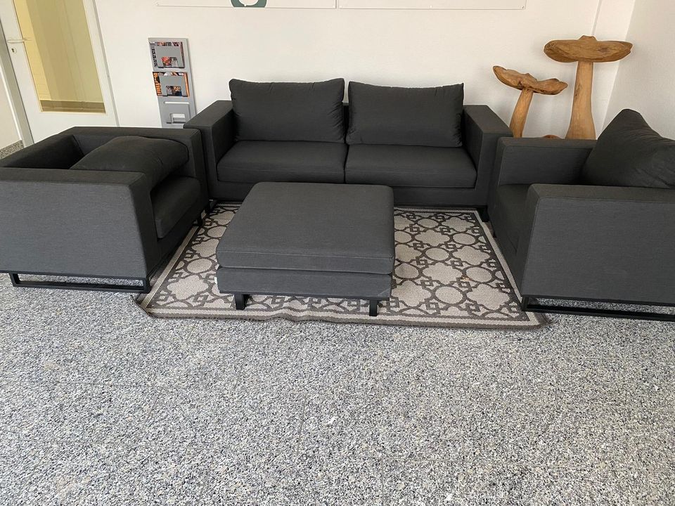 Premium-Lounge-Set mit Sunbrella®-Stoff in Wuppertal