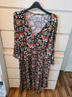 Kleid Maite Kelly Blumen 52/54 Bayern - Rosenheim Vorschau