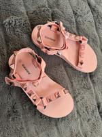 Sandalen mit Nieten Hessen - Eschwege Vorschau