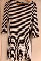 Kleid von Comma,Gr. 34, tailliert, blau/weiß gestreift, top z! Schleswig-Holstein - Bosau Vorschau