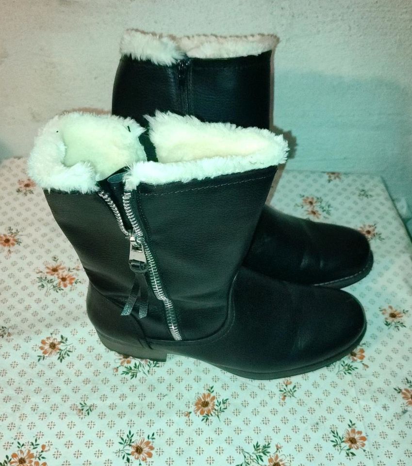 Damen Winterstiefel 44 in Tharandt