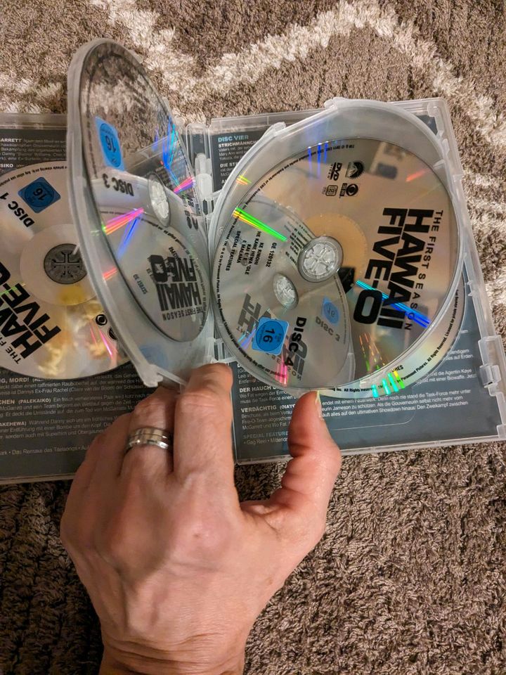 Hawaii Five-O Season 1-6 (auch einzeln je 5€) in Nastätten