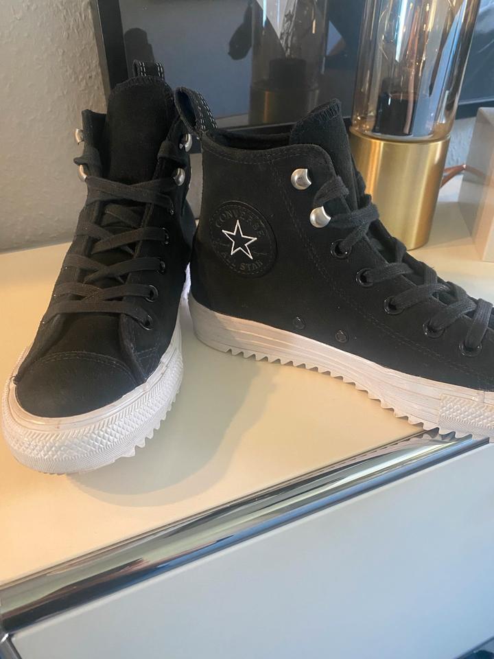 Converse Chucks High Top Sneaker Leder Damen Gr. 37,5 Schwarz in Feuchtwangen