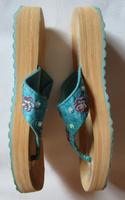 Skechers Flip Flop Zehentrenner Schuhe Gr. 36/37 Rheinland-Pfalz - Nachtsheim Vorschau